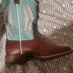 Ariat ladies boots